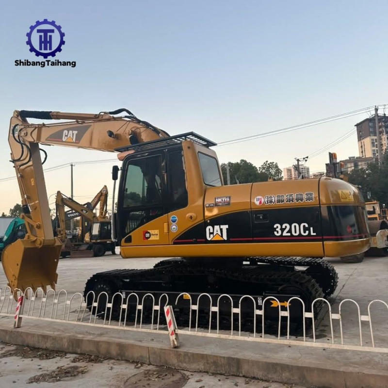 Excavadora Caterpillar 320C Usada en Venta