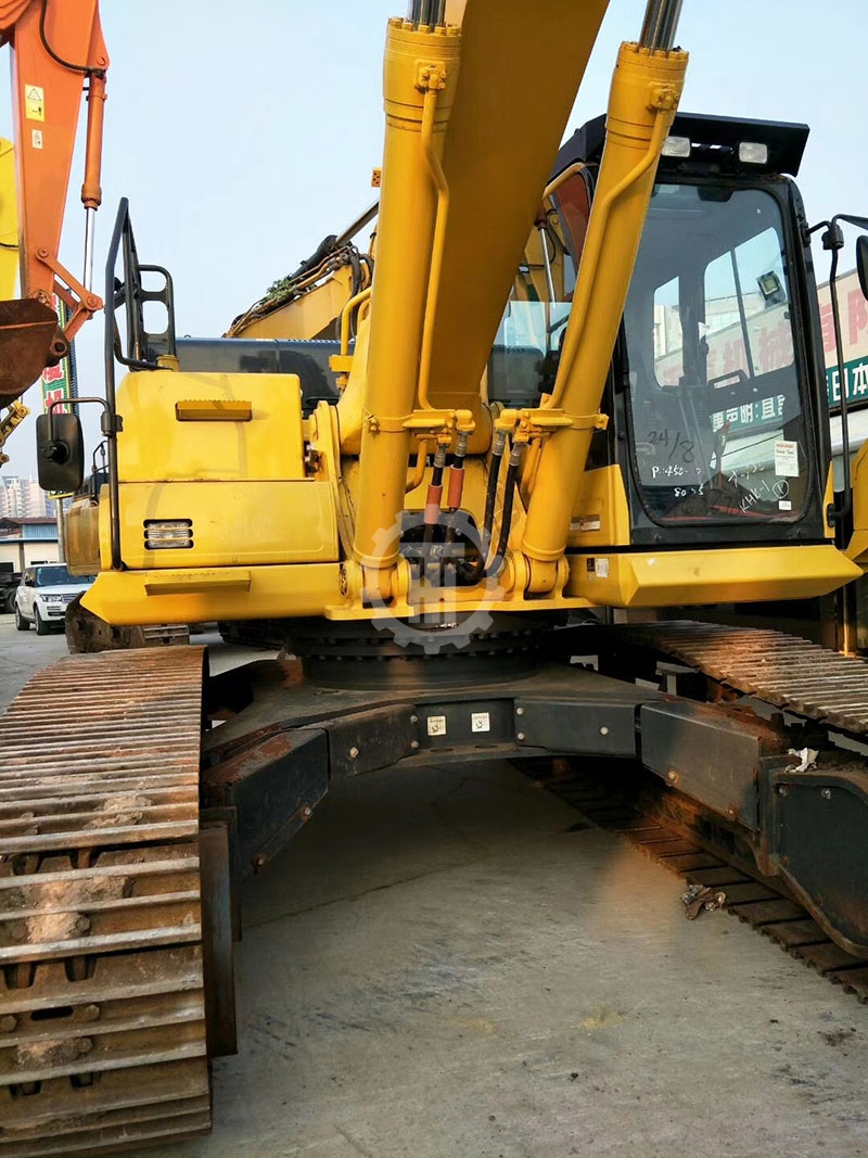 Used Komatsu PC450 for sale 3