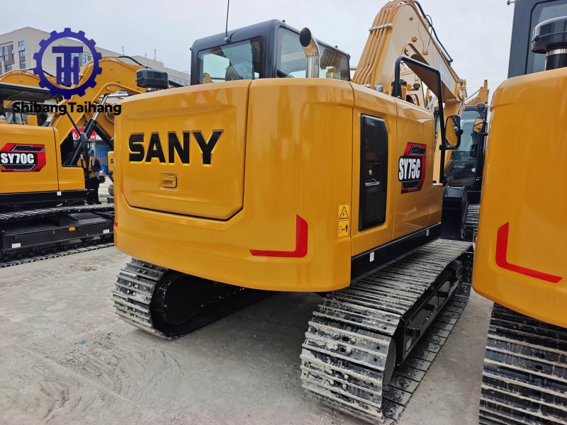 Новый экскаватор Sany SY75