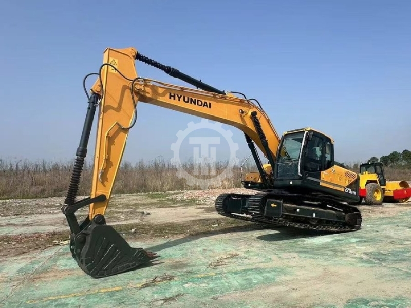 Used Hyundai R220 for sale