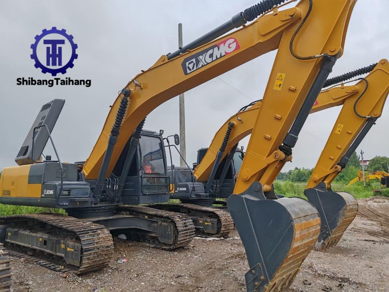 XCMG 215 مستعمل للبيع