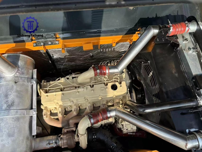 Excavadora Hyundai 305 usado en venta 3