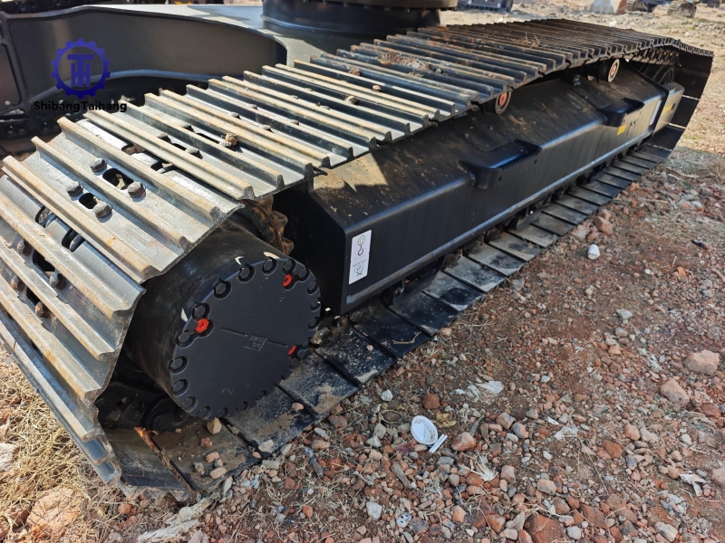 Komatsu PC240 d'occasion à vendre 