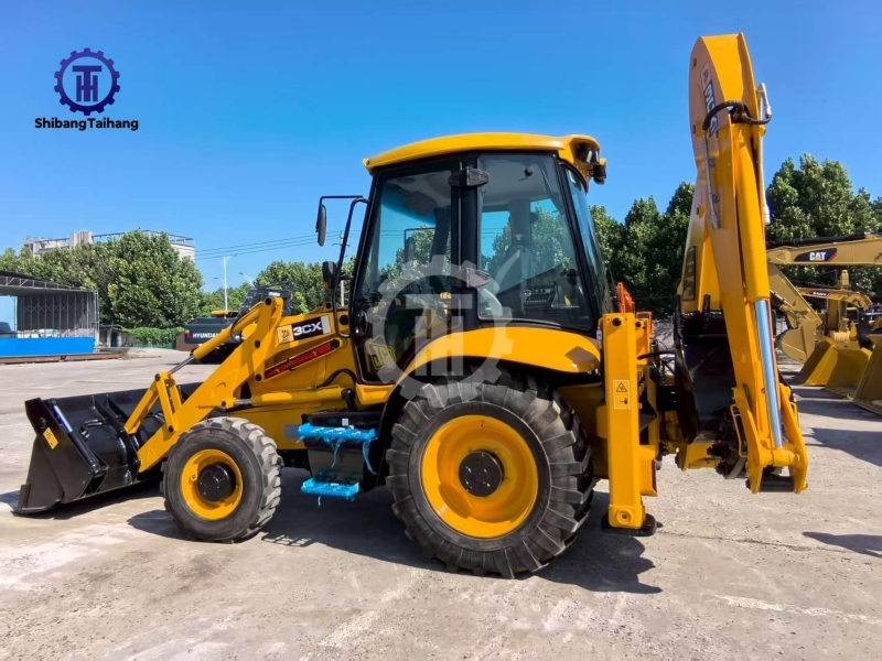 Used JCB 3CX backhoe loader for sale