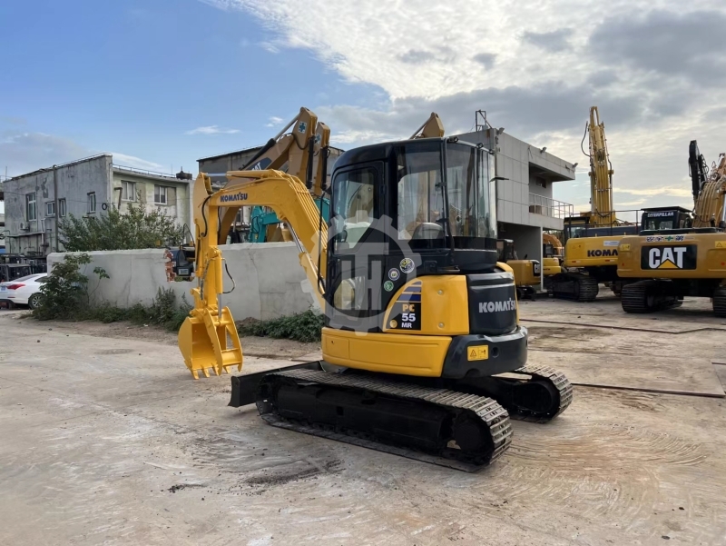 Used KOMATSU PC55 for Sale