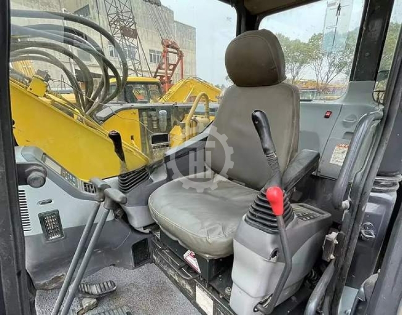 Used Komatsu PC138 for Sale