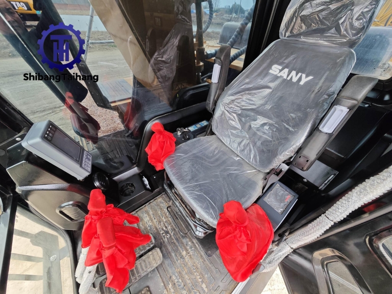 Продается б/у SANY 305