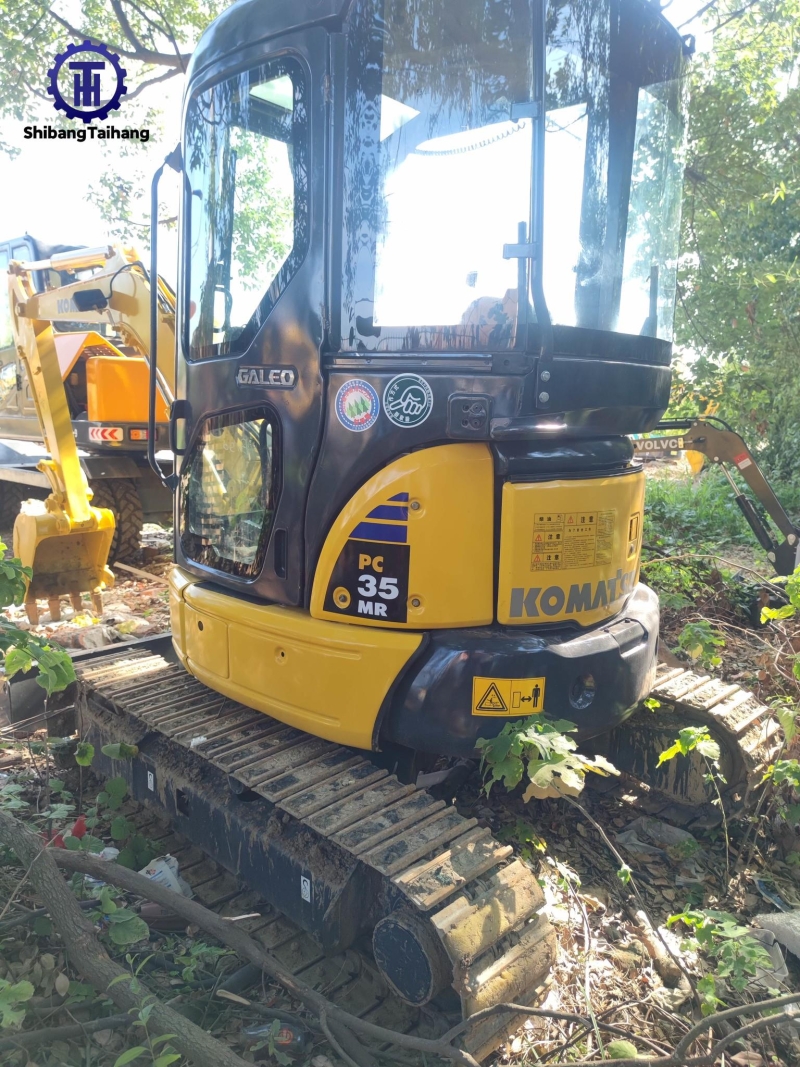 Excavadora Komatsu PC35 usado en venta 