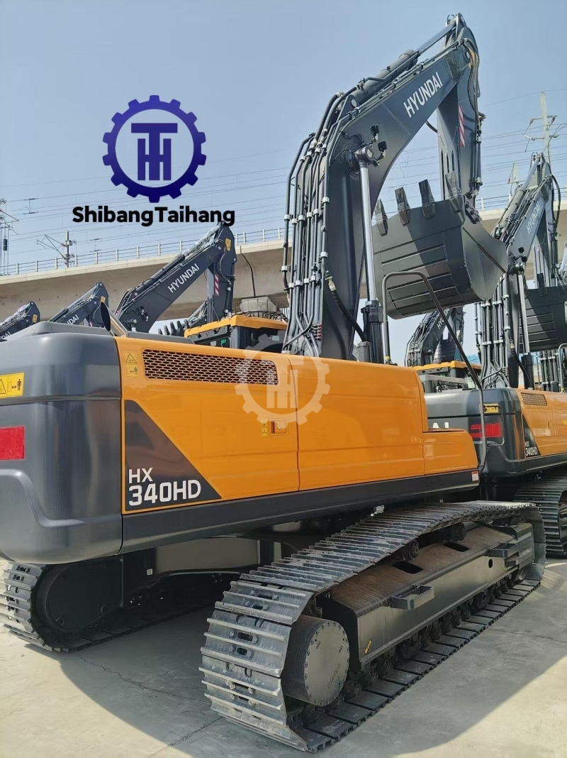 Used Hyundai 340 Excavator