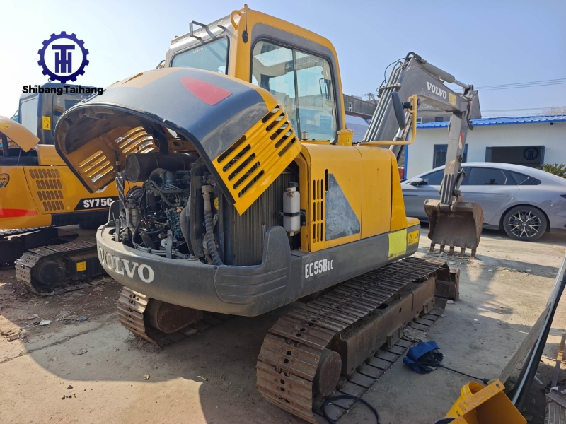 للبيع حفار فولفو EC55 مستعمل