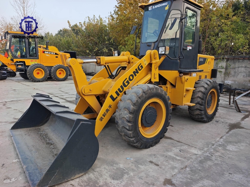 Cargador LiuGong 820C usado en venta 