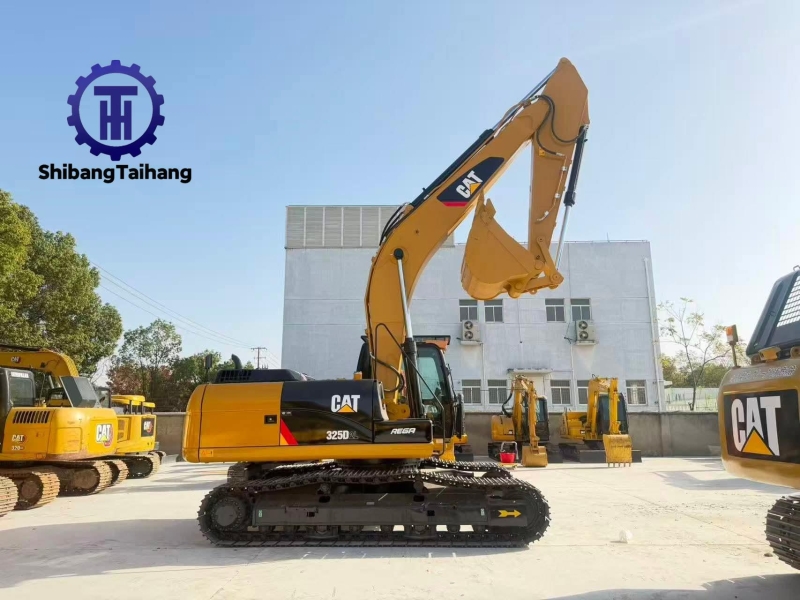 Caterpillar 325D d'occasion à vendre 