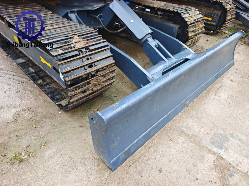 Excavadora Komatsu PC70 usado en venta 2