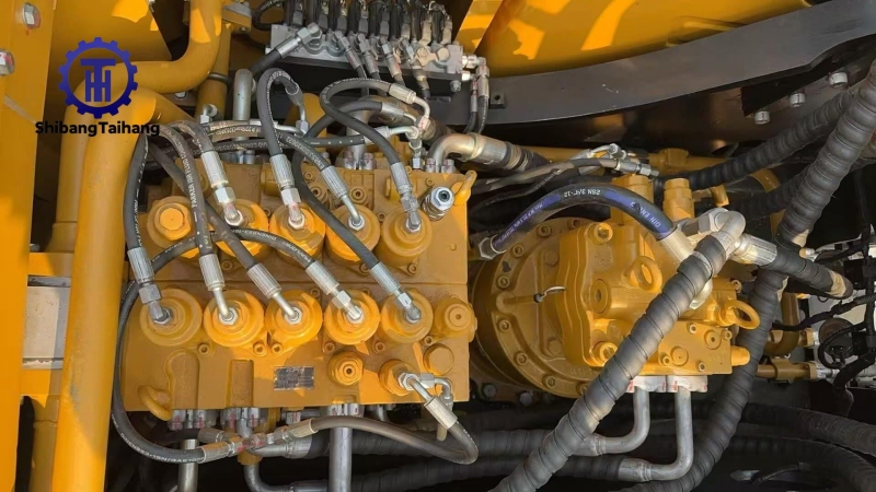 Excavadora SANY 215H Usada en venta 