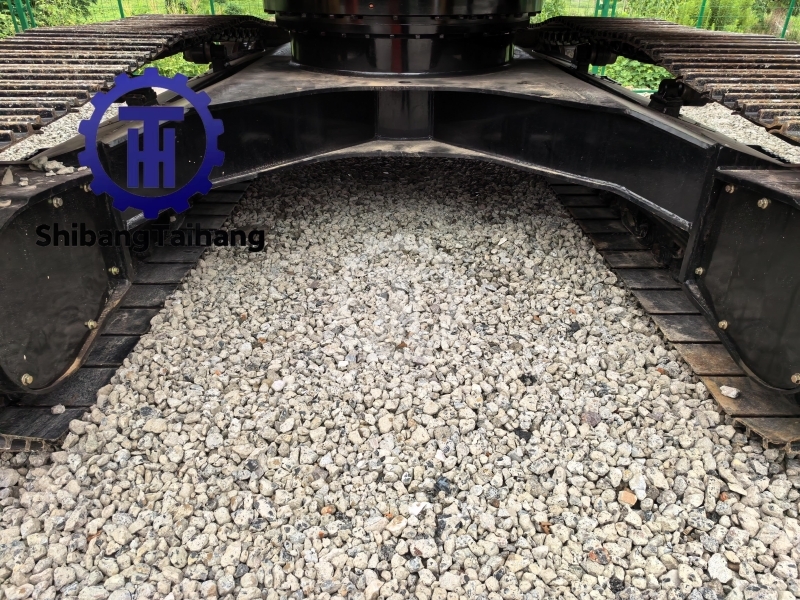 Used Hitachi ZX210 Excavator