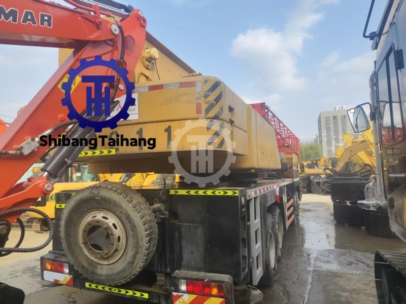 Used Sany 50-ton truck crane