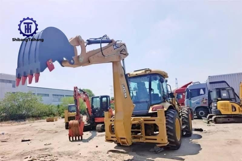 Retroexcavadora JCB 4CX Usada en venta