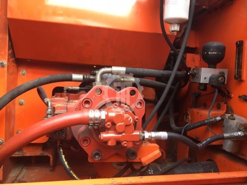 Used Doosan DH220 for sale 2