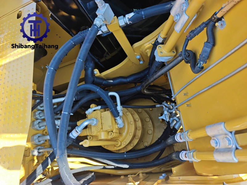 Caterpillar 320GC d'occasion à vendre 