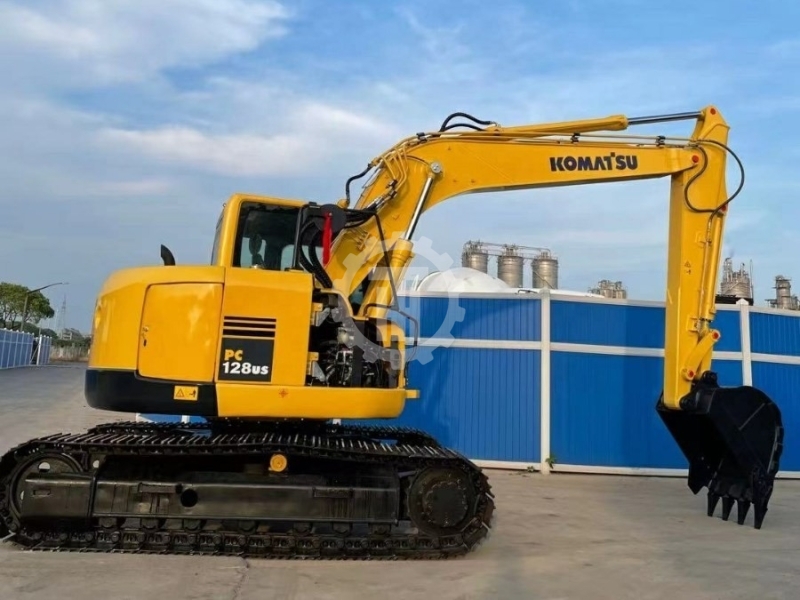 Used Komatsu PC128 for sale 2