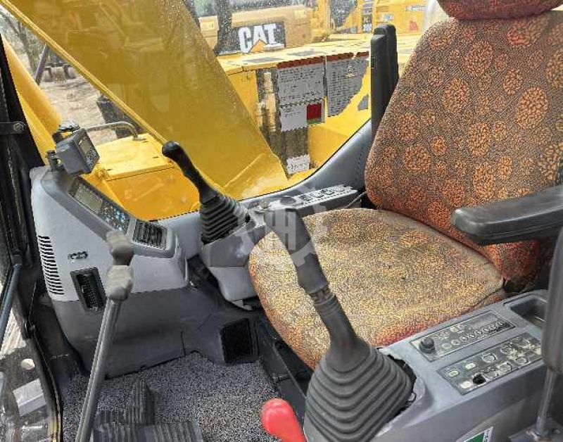 Used Komatsu PC128 for Sale