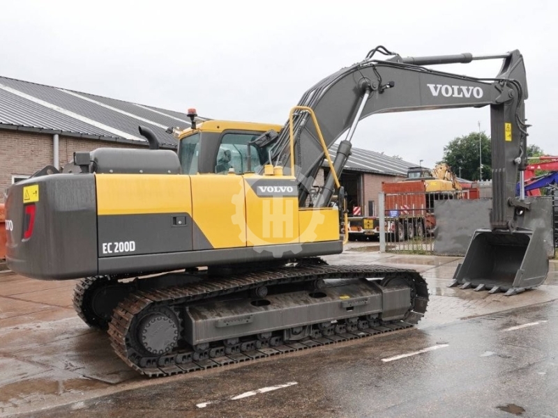 Used Volvo EC200D Excavator Earth Moving Equipment High Performance