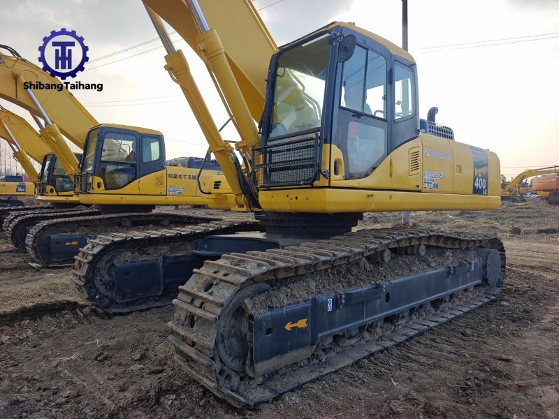 Продается б/у Komatsu 400