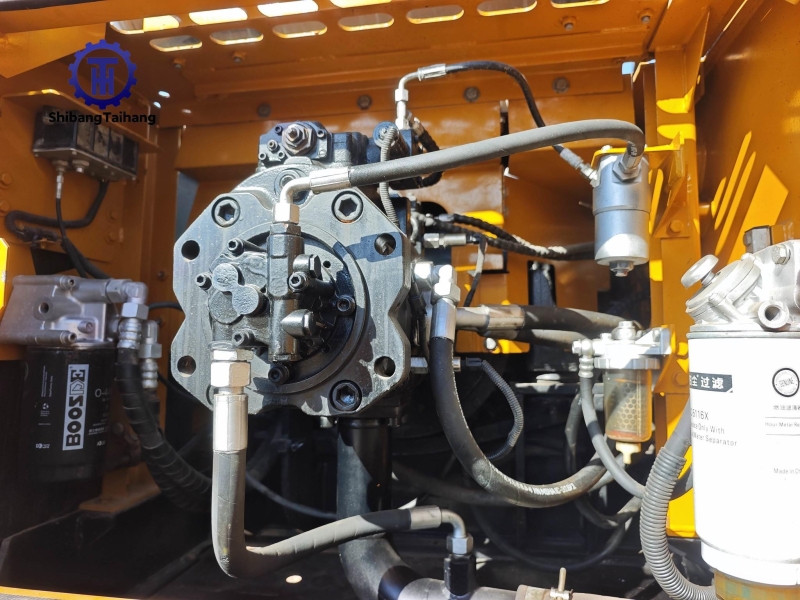 Excavadora SANY 365 Usada en venta 2