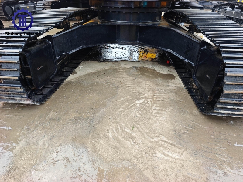 للبيع حفار هيتاشي ZX350 مستعمل