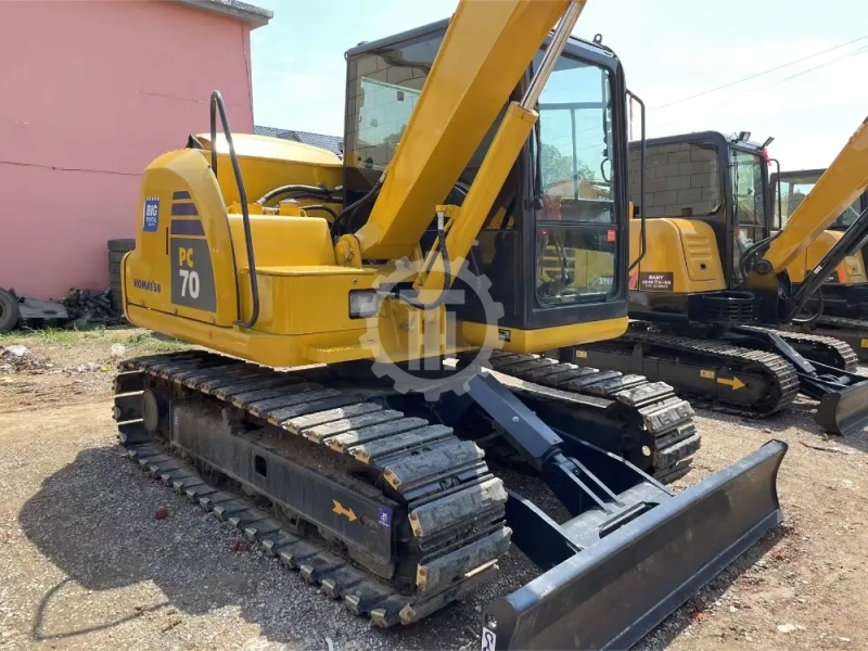 Used Komatsu PC70 for sale 2