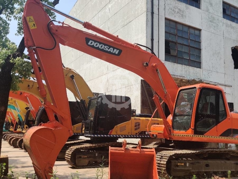 Used Doosan DH220 for Sale