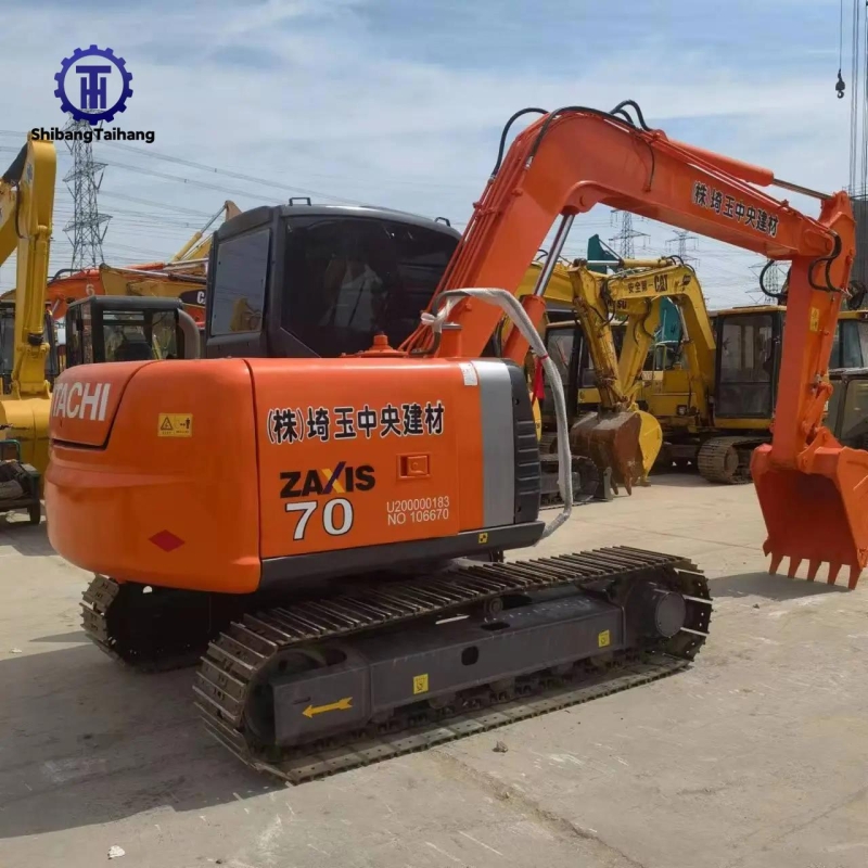 Продается б/у HItachi ZX70