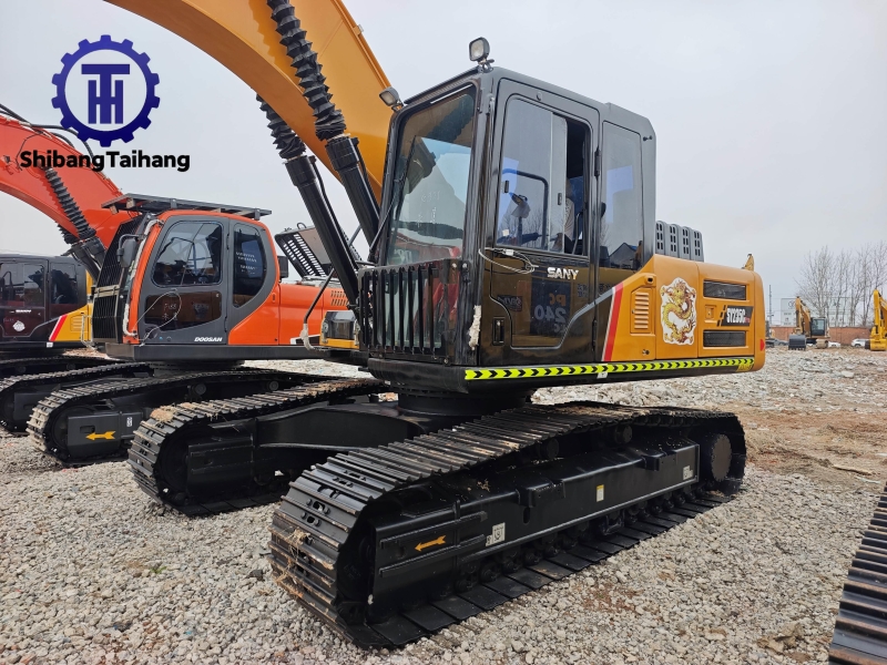 Excavadora SANY 235 Usada en venta 2