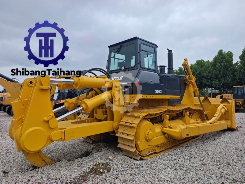 Used SD32 Bulldozer