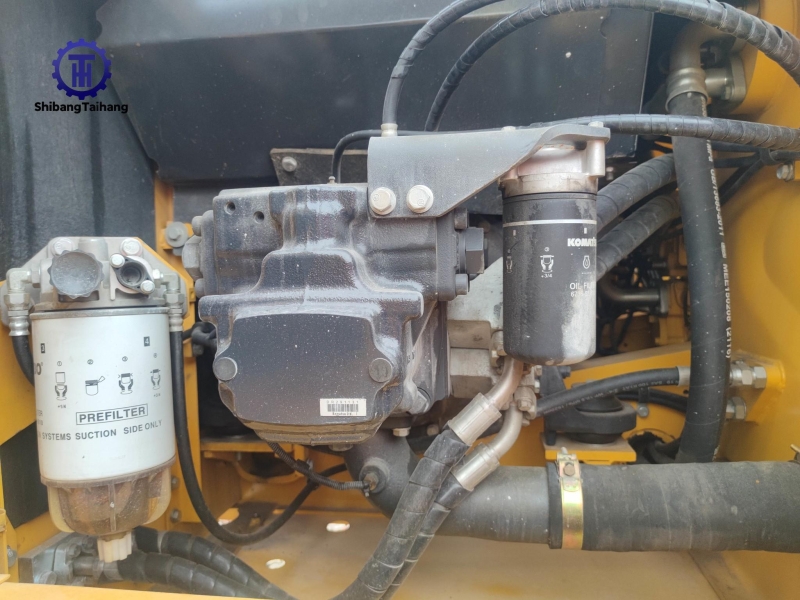 Excavadora Komatsu PC240 usado en venta