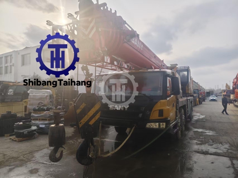 Used Sany 50-ton truck crane
