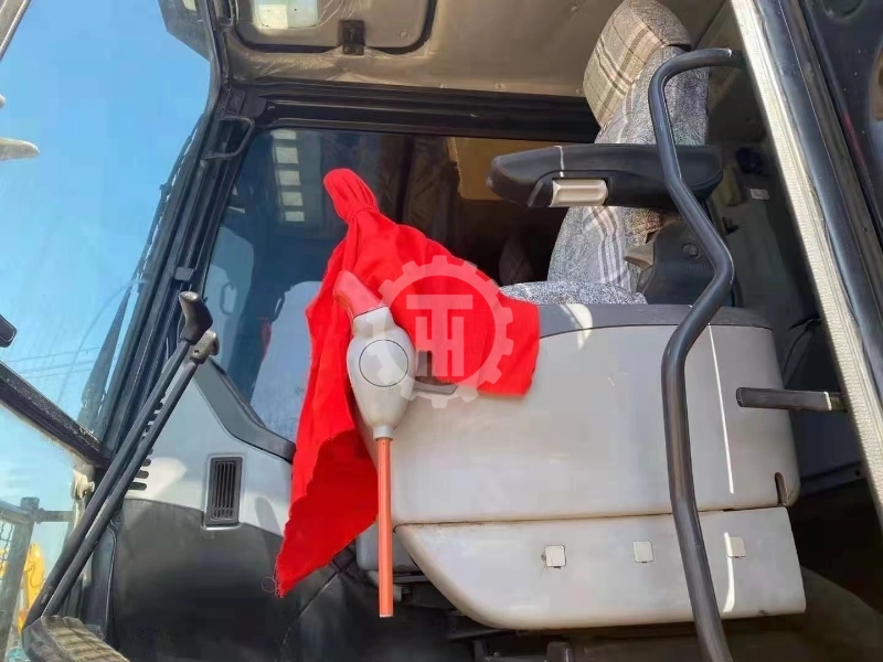 Used Komatsu PC270 for Sale