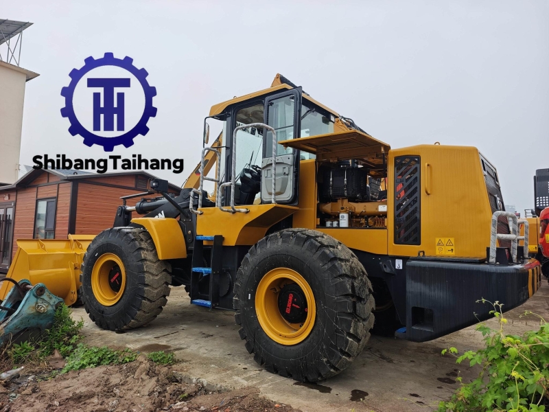 Продается б/у XCMG 50