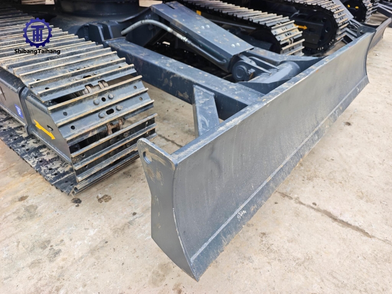 Продается б/у Kobelco 75 .