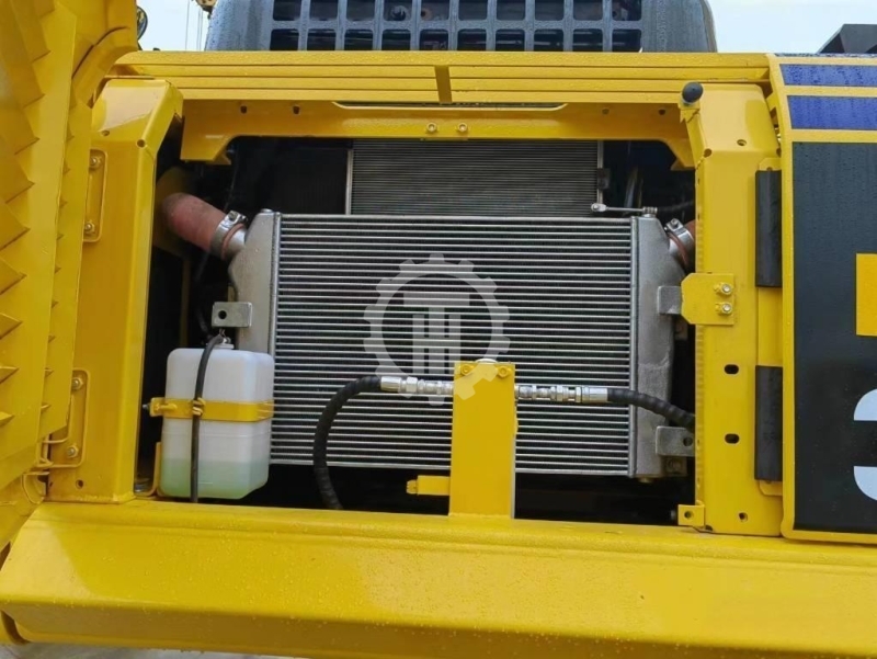 Used KOMATSU PC300 for Sale