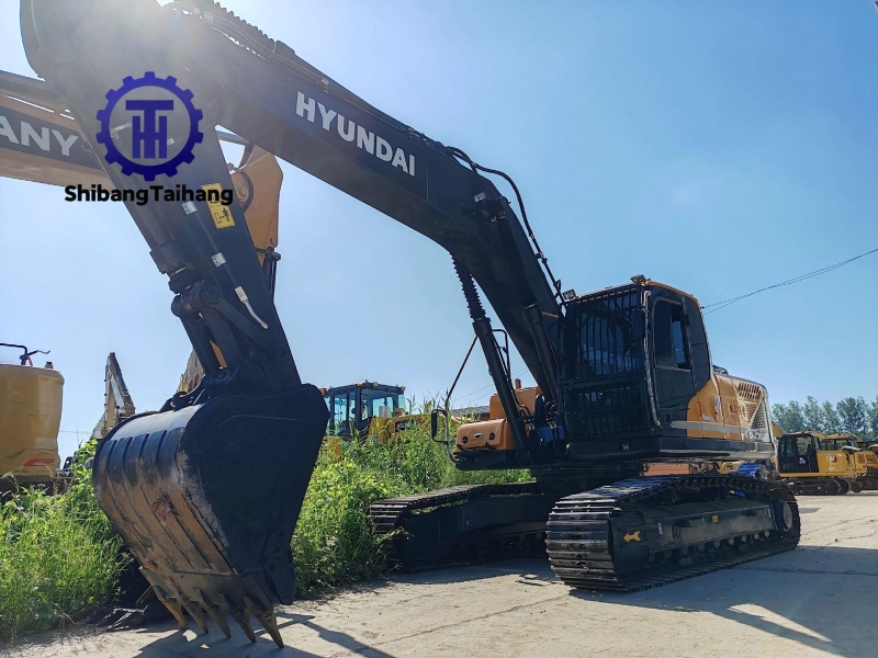 Excavadora Hyundai 305 usado en venta