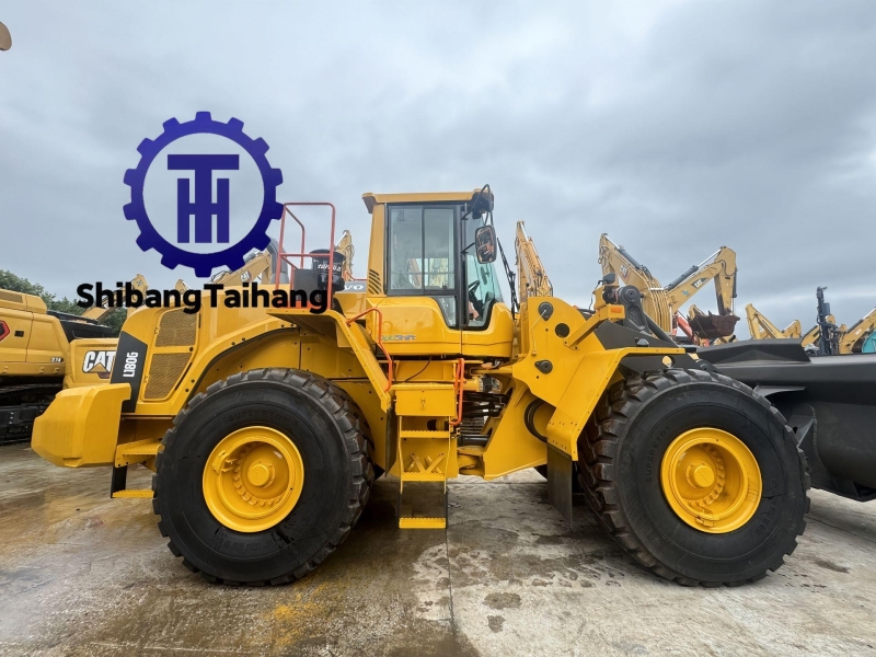 Chargeuse Volvo L180G d'occasion