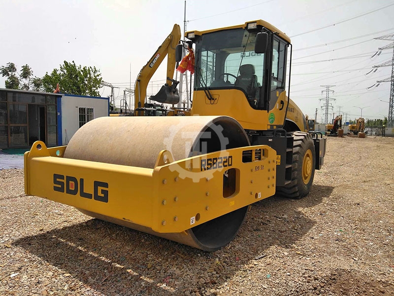 Used SDLG RS8220 Rooller for Sale
