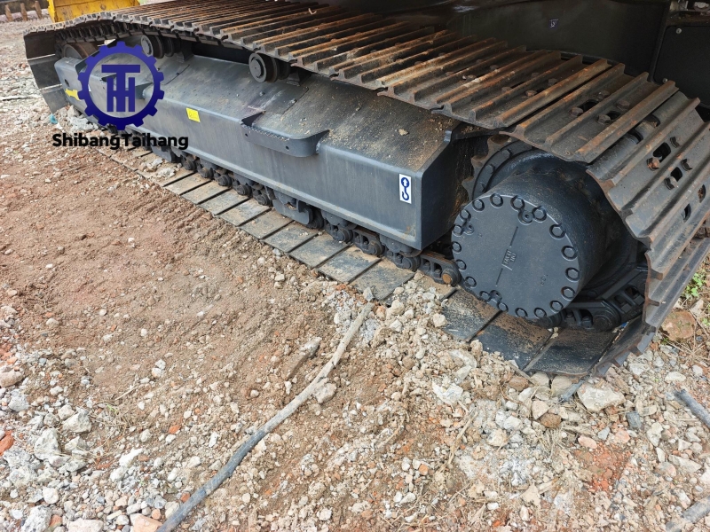 Продается б/у Komatsu 210