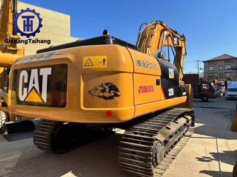 Экскаватор Caterpillar 325 б/у в продаже