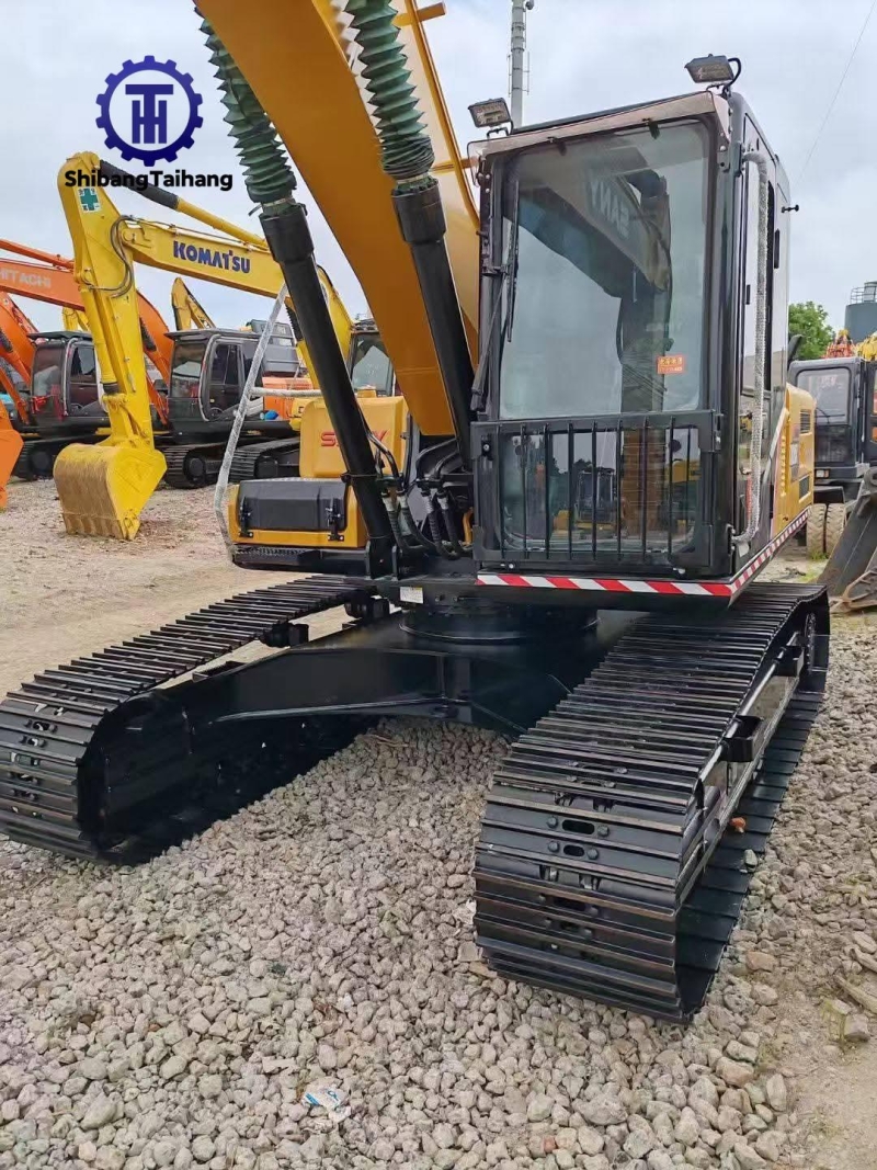 SANY 215 d'occasion à vendre 2