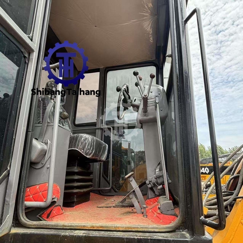 Used CAT 140M Grader