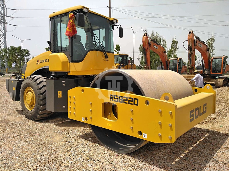 Used SDLG RS8220 Rooller for Sale