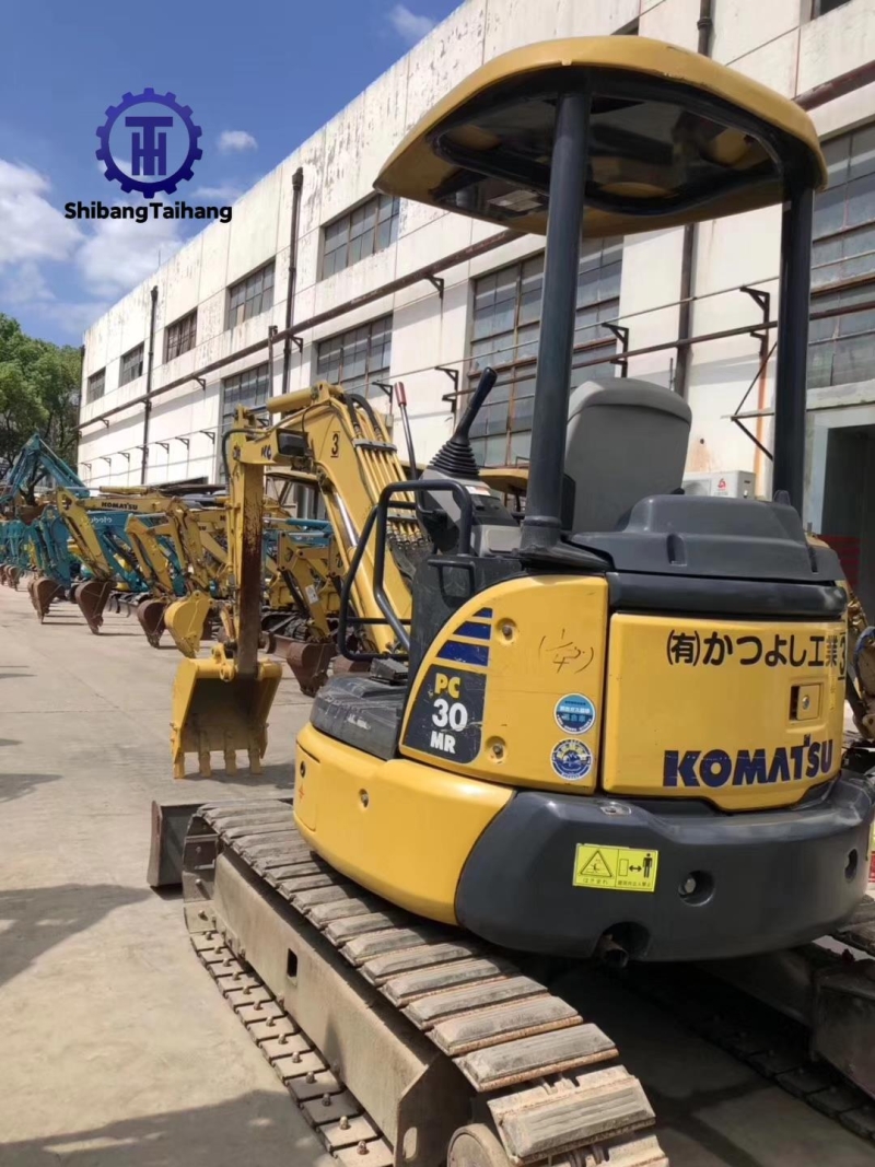Komatsu PC30 d'occasion à vendre