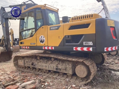 Excavadora Volvo EC220 usada en venta 